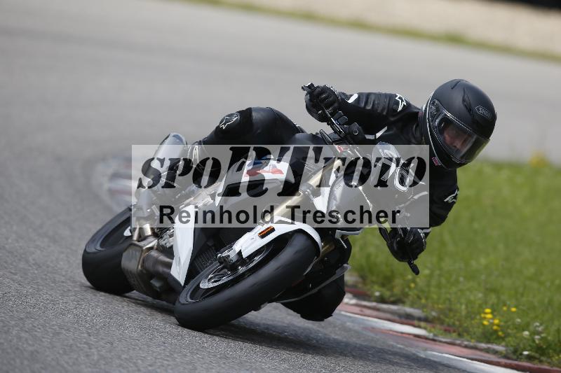 /Archiv-2024/29 12.06.2024 MOTO.CH Track Day ADR/Gruppe rot/70